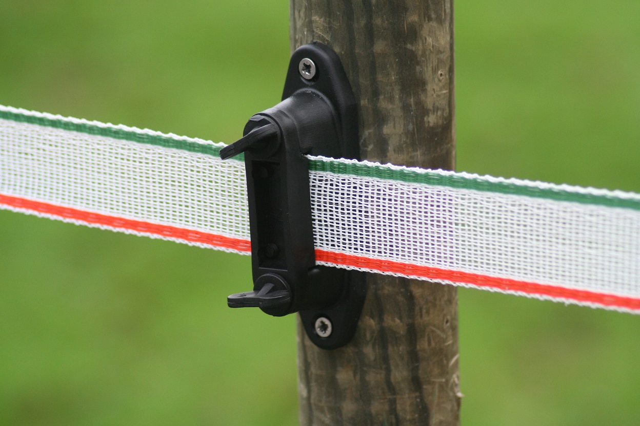 Tussenisolatoren met geleidend rubber.