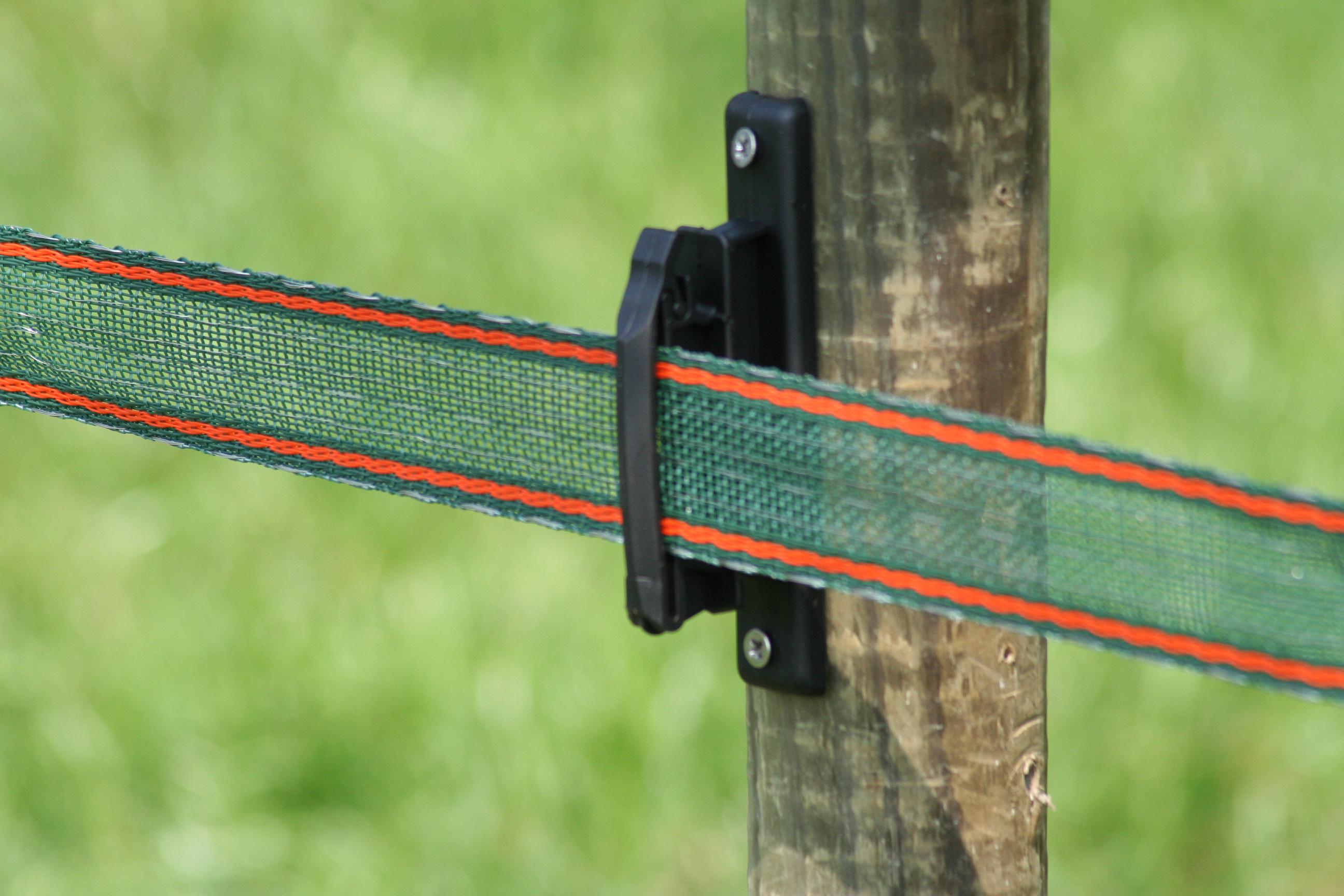 Isolatoren, voor lint tot 40 mm, draad en koord tot 6 mm.