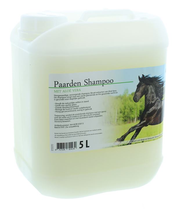 Hoogwaardige verzorgende shampoo voor paarden en pony's.