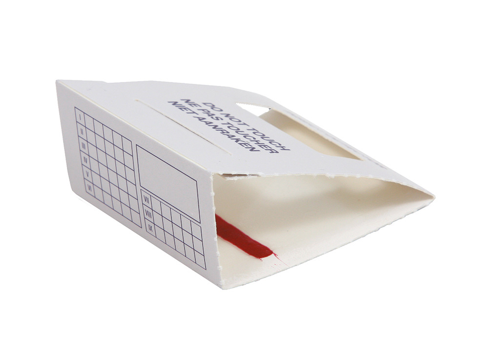 Detectie lijmvalletje voor kruipend ongedierte. Driehoekig.