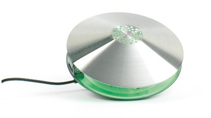 Compacte vliegenlamp, eenvoudige te installeren bij de bron van de besmetting.