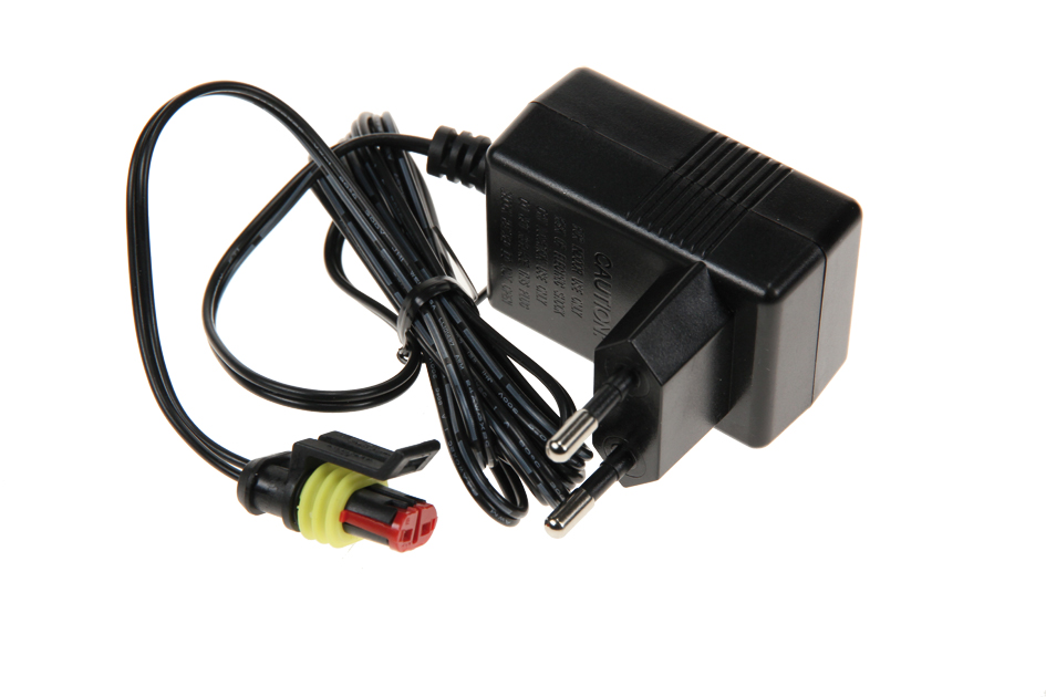Deze DC 12 Volt netstroom adapter past op de accuapparaten: Powergard XP, PG50, PG100 en PG200.