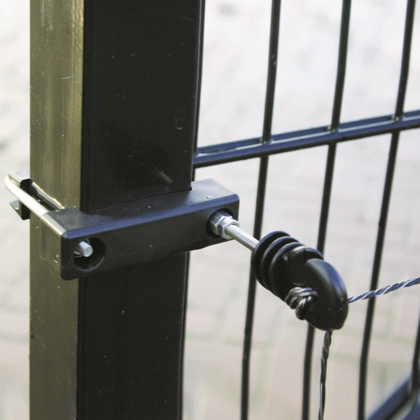 Paalklemmen met met RVS/INOX beugel en moer. Geschikt voor profielen van 40*40mm.