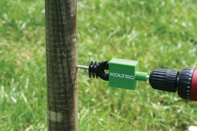 Schroefhulp KOLTEC Lisofix. Hulpmiddel om eenvoudig met een accuschroefmachine ringisolatoren in te draaien.