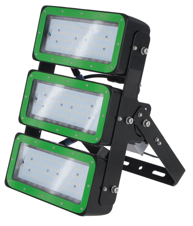 Ledlamp voor het verlichten van stallen, maneges, fabriekshallen en magazijnen.