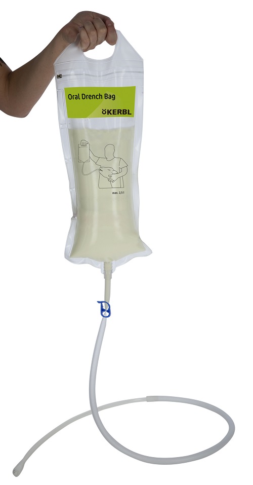 Voor het toedienen van medicijnen, vloeistoffen en voeding aan kalveren. Inhoud 2500 ml.